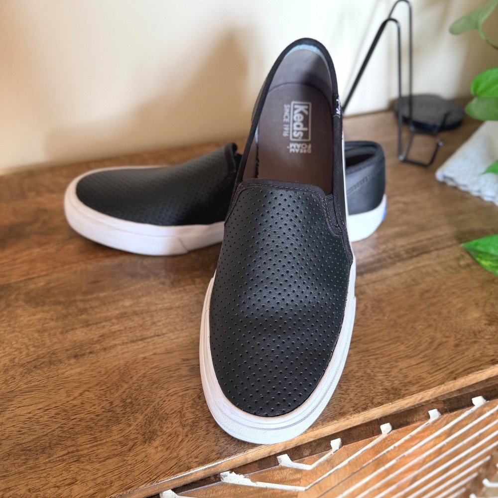 Keds Double Decker Slip On Black Perforated Leather Comfort Sneakers Womens 9.5